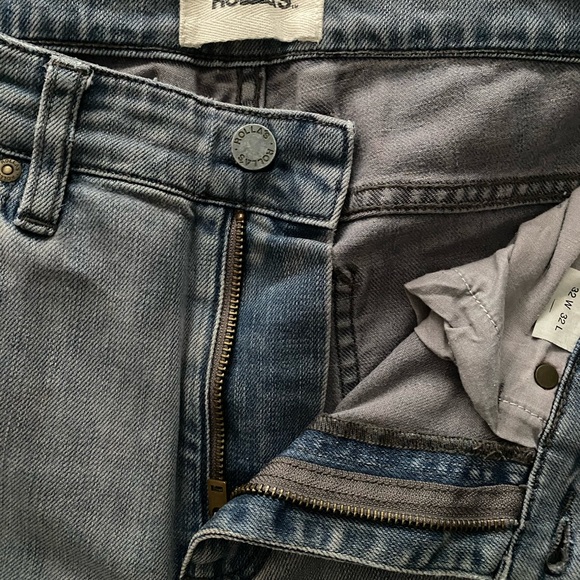 Rolla’s Jeans - Grey Distressed - Picture 4 of 5